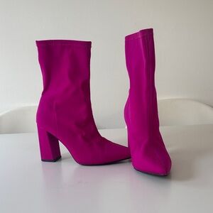 FSJ Vibrant Pink Heeled Boots